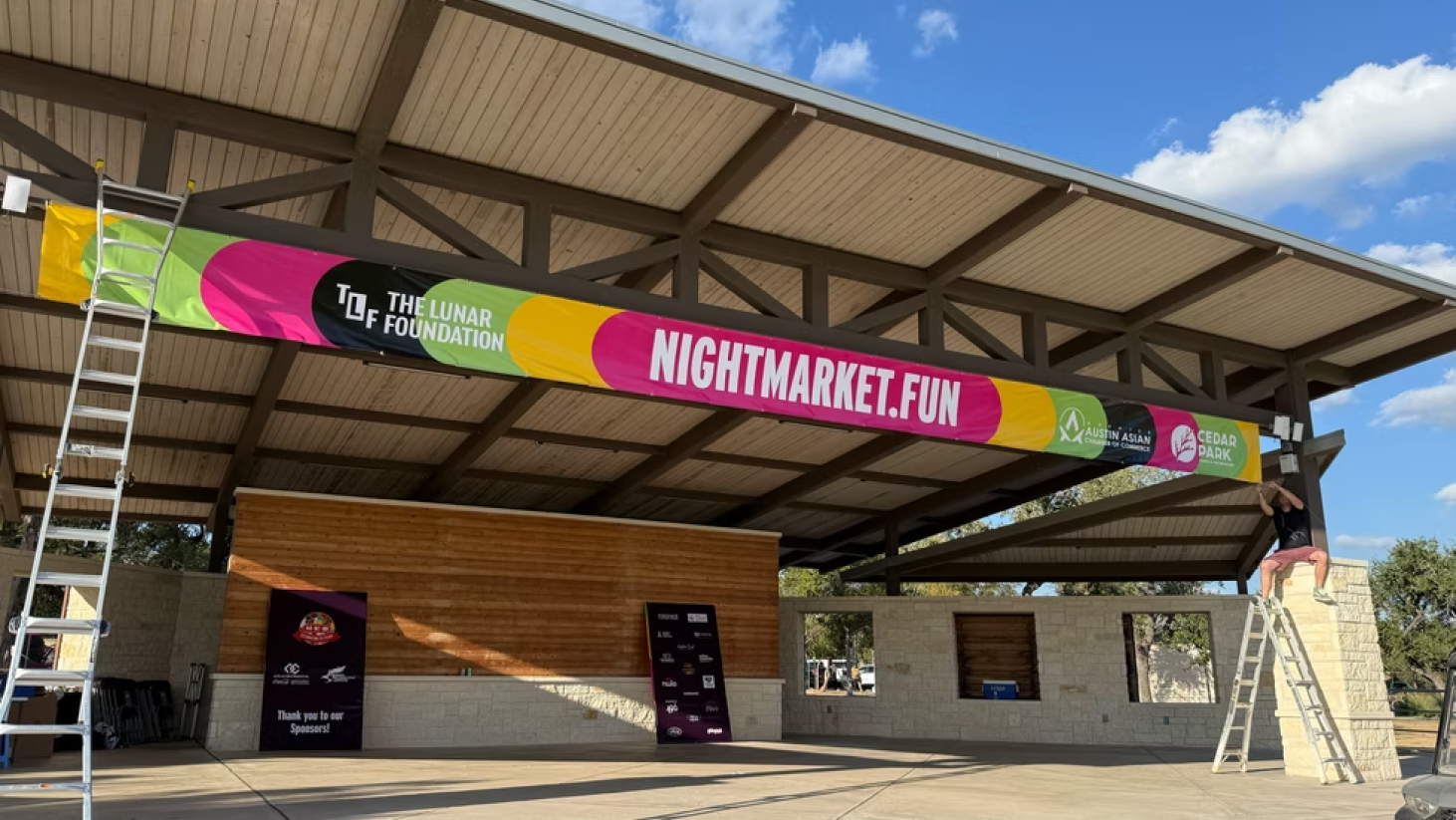 nightmarketfun_live_02_1x