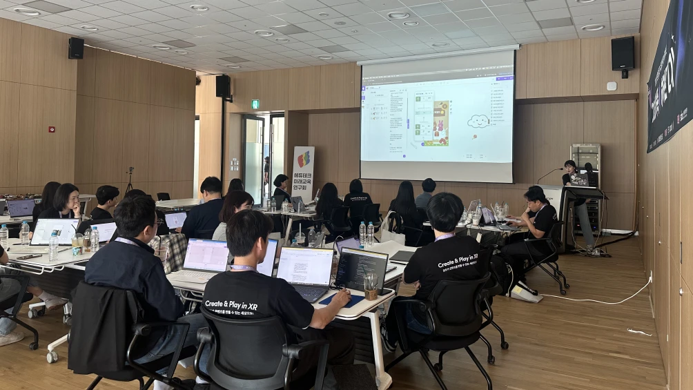 digitalclasslaboratory_hackathon_live_02_1x
