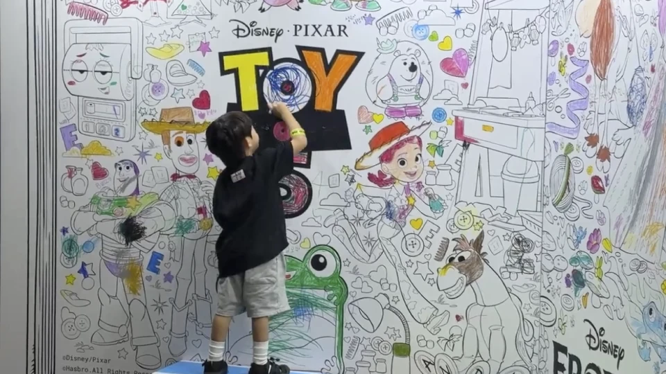 acefair_disneyreads_live_11_1x